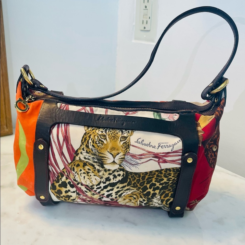 Salvatore Ferragamo Multicolor Leopard Print Shoulder Bag - Picture 2 of 14